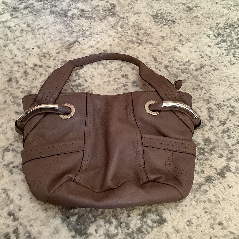 B. makowsky Genuine Leather Hobo Purse Bag Brown  A93569